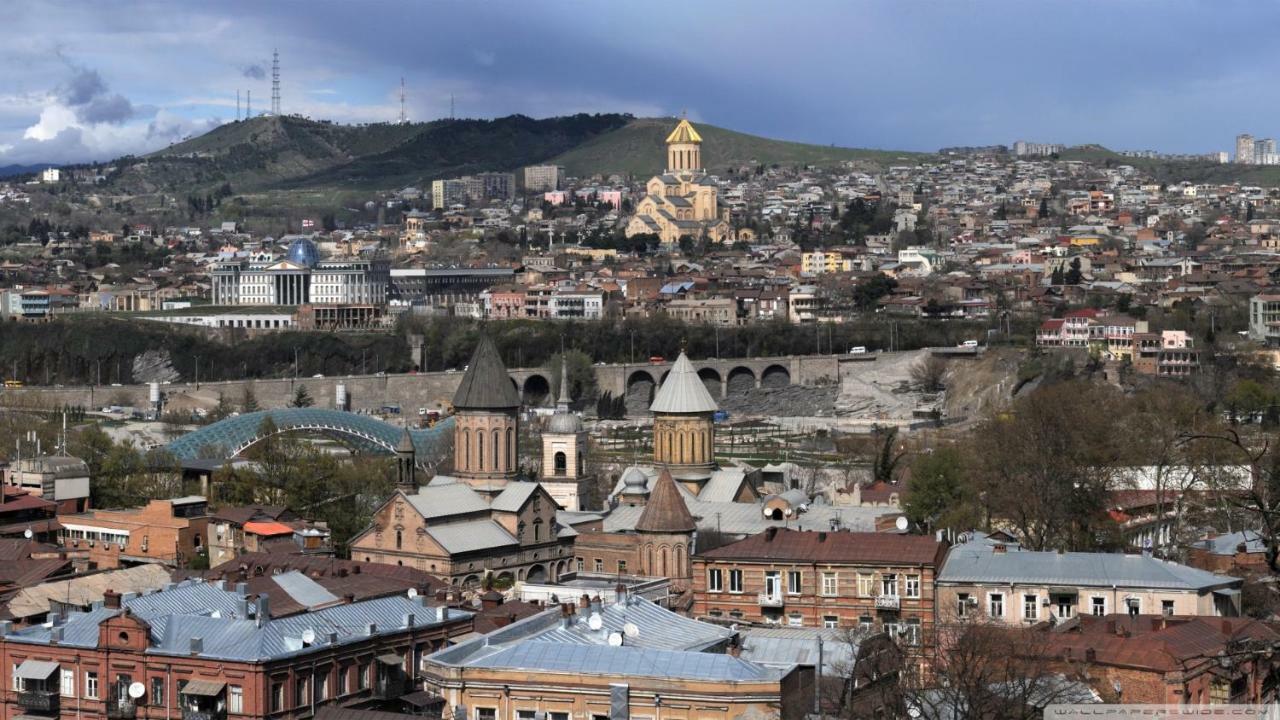 Hotel Rogalux Blue Tbilisi Exterior foto